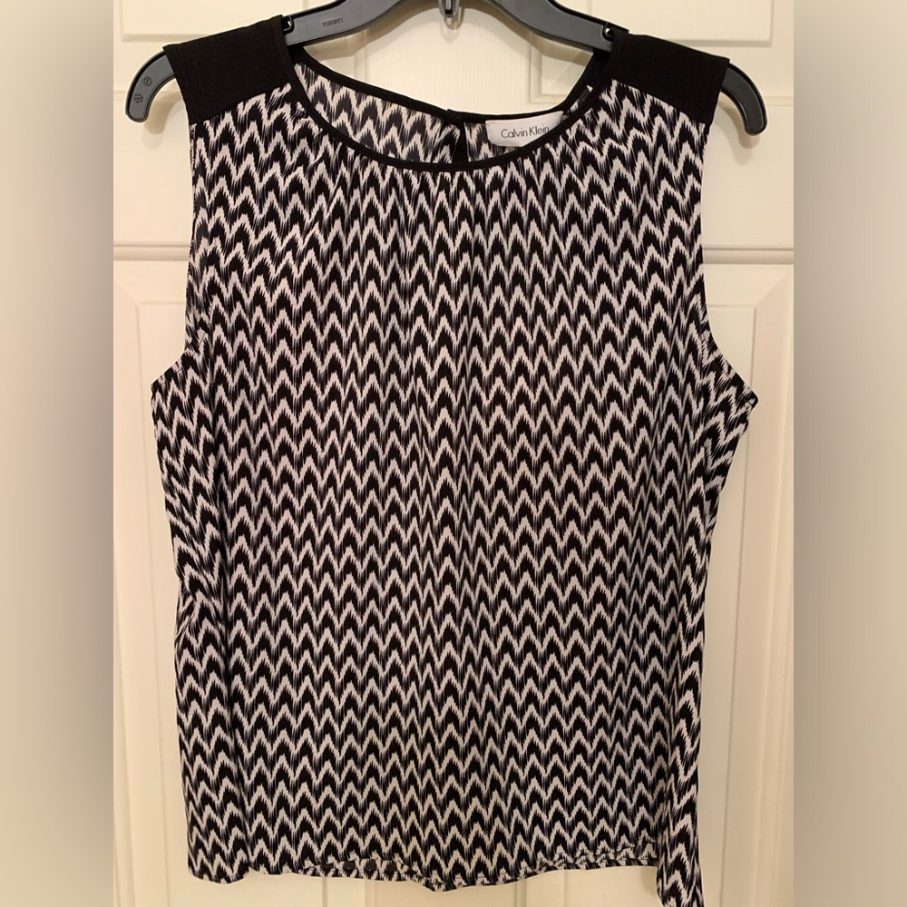 Calvin Klein NWT black and white tank size Large